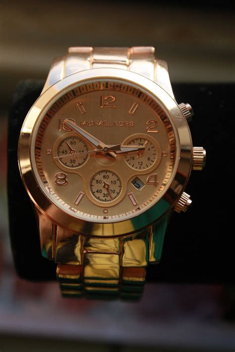 nep michael kors horloge herkennen|michael kors watch model number.